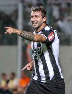 lucas_pratto